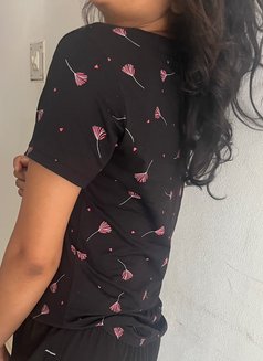 Real Meet & Web Cam Nitya - escort in Mumbai Photo 4 of 7