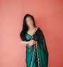 Real Meet & Webcam Shows - puta in Pune Photo 1 of 5
