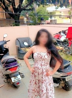 Real Meet With Girl 100% Genuine Escorts - escort in Hyderabad Photo 3 of 3