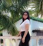 Real Meet With Independent Girl - puta in Bangalore Photo 3 of 3