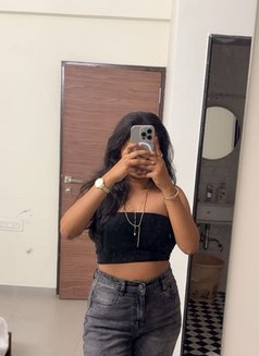 Real Meet With Independent Kerala Babe - escort in Kuwait Photo 2 of 3