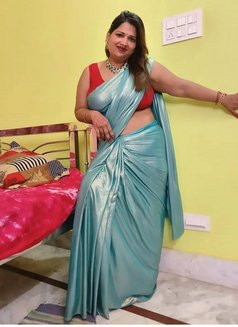 Anushka Escorts service - puta in Ludhiana Photo 1 of 3