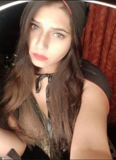 Real/online Meet With Ts Saina - Transsexual escort in New Delhi Photo 3 of 9