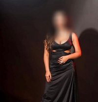 Real Pictures of escort - escort in Mumbai Photo 2 of 7