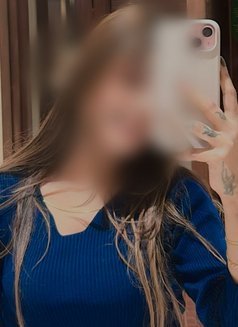 Real Pictures of escort - escort in Mumbai Photo 5 of 7