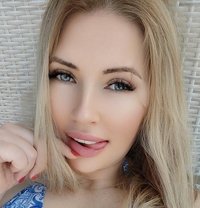 Real selfi, tantra, mistress, classic - puta in Dubai Photo 9 of 22