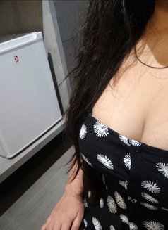 Real Tina (cam & real meet ) - escort in Mumbai Photo 6 of 7