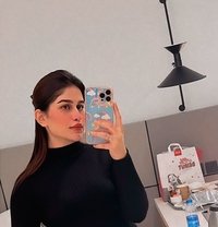 Real Vip Model - puta in Mumbai Photo 1 of 4