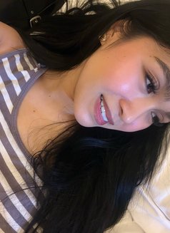 REAL WOMAN BEST REVIEW SELINA - escort in Hong Kong Photo 20 of 23