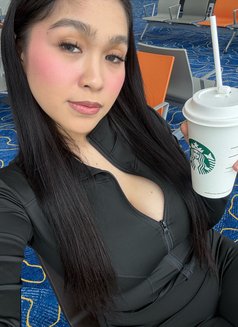 REAL WOMAN BEST REVIEW SELINA - escort in Manila Photo 25 of 26