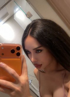 Real🇹🇭yaya dick circumcised Dubai - Transsexual escort in Dubai Photo 12 of 13