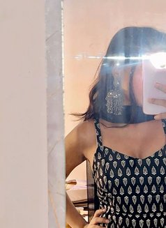 Reality Cam Show & Meet Up - escort in Noida Photo 2 of 2