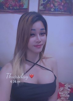 Rean - Transsexual escort in Abu Dhabi Photo 2 of 7