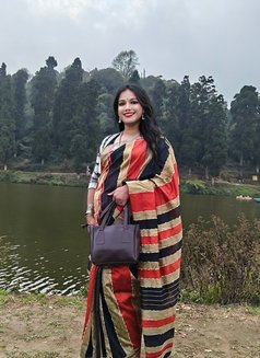 REASONABLE TRUSTED BENGALI VERS MONIKA🧿 - Acompañantes transexual in Bangalore Photo 29 of 30