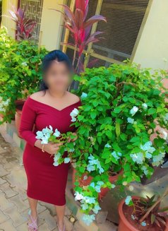 Rebeca - escort in Chennai Photo 4 of 5