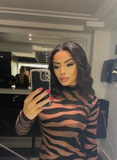 Rebecca - escort in Riyadh Photo 7 of 21