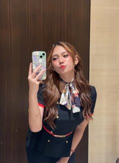 Rebecca F - escort in Bali Photo 2 of 6