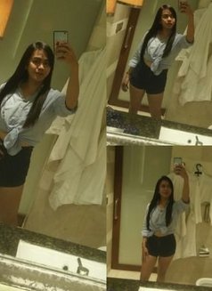 Rebecca - Transsexual companion in Manila Photo 5 of 20