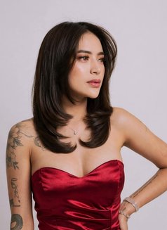 Rebecca - escort in Kuala Lumpur Photo 3 of 5