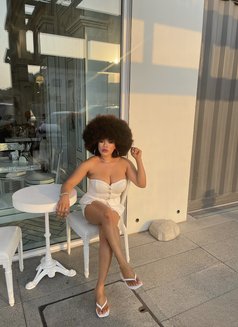 Mistress Rebecca - puta in Dubai Photo 6 of 8