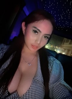 Rebecca New in Hk All Natural Big Butt B - escort in Hong Kong Photo 14 of 19