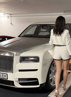 Rebecca Pierazi - escort in Dubai Photo 6 of 13