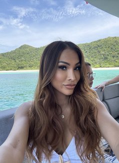 Rebecca/real/new girl just arrived - escort in Okinawa Island Photo 9 of 9