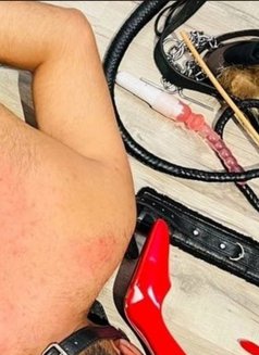 Queen Dometrex Rebecca Roy - Transsexual escort in Bangalore Photo 26 of 28