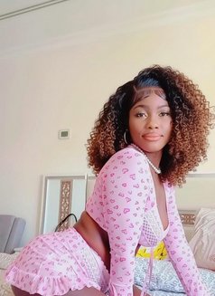 Rechal - Masajista in Doha Photo 1 of 3