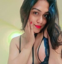 Red Cherry - Transsexual escort in Gurgaon