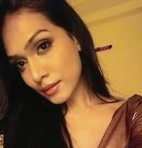 Red Chherry - Transsexual escort in Ahmedabad