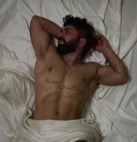 Red Dragon Vip Service - Male escort in Jeddah