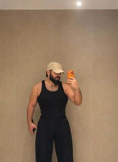 Red Dragon Vip Service - Male escort in Jeddah Photo 3 of 15