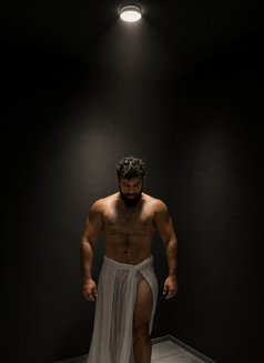 Red Dragon Vip Service - Male escort in Jeddah Photo 9 of 15