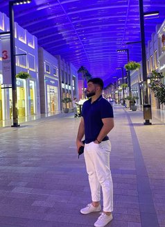 Red Dragon Vip Service - Male escort in Riyadh Photo 6 of 9