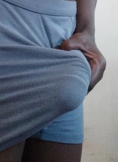 Red - Male escort in Nairobi Photo 7 of 16