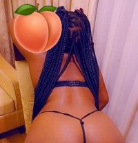 Red Rimming &squirting queen - escort in Bangalore