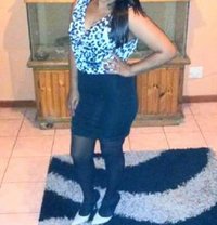 Red Ruby Xoxo - puta in Durban
