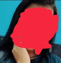 Red Saree Delhi Bhabhi Cam Service - escort in New Delhi Photo 1 of 3