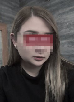 RED YOUR SWEET ECSTASY - escort in Manila Photo 14 of 19