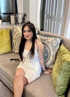 Reddy - escort in Manila Photo 3 of 4