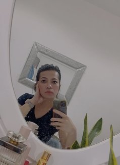 Jed - masseuse in Kuwait Photo 1 of 6