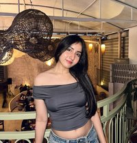 Reecha - escort in Kochi Photo 4 of 4
