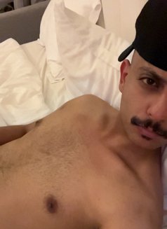 Reek - Male escort in Riyadh Photo 3 of 3