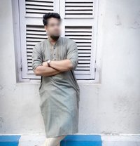 Reeki - Male companion in Kolkata