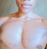 Reel Dîckson - Male escort in Abuja