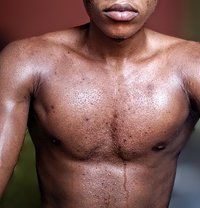 Reel Dîckson - Male escort in Abuja