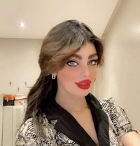 Reem ريم 19 سنه - escort in Abu Dhabi Photo 5 of 8