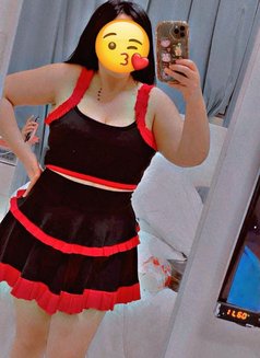 Reem Ajmān - puta in Ajmān Photo 7 of 7