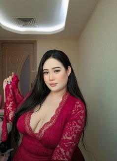 Reem Cubby lady pee squirt - escort in Riyadh Photo 9 of 9